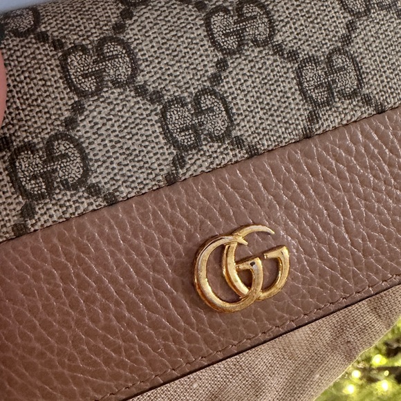 Gucci Women's Wallet - Picture 11 of 14
